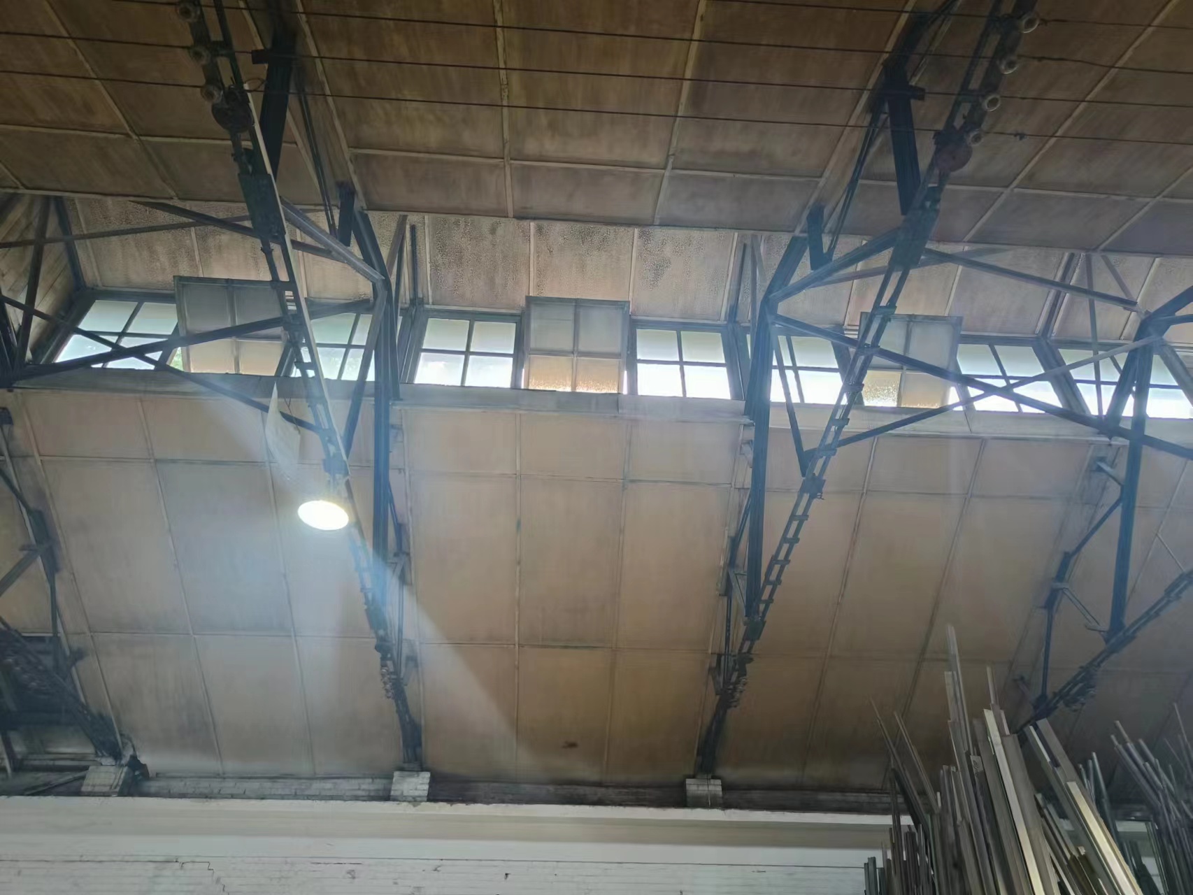 咸阳市加油站钢结构罩棚检测